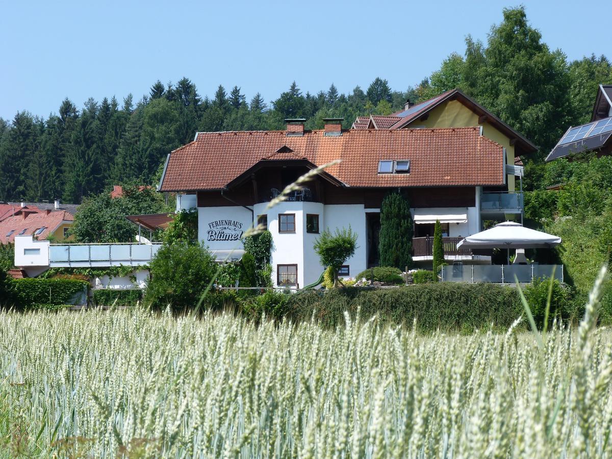 Ferienhaus Bluemel Inkl. Freier Strandbadeintritt フェルデン・アム・ヴェルターゼー エクステリア 写真